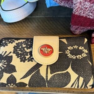 Spartina 449 floral wallet